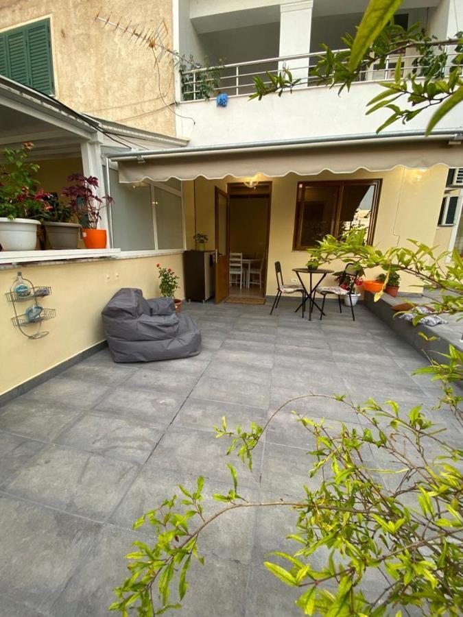 Saranda Beach Apartment Exterior photo
